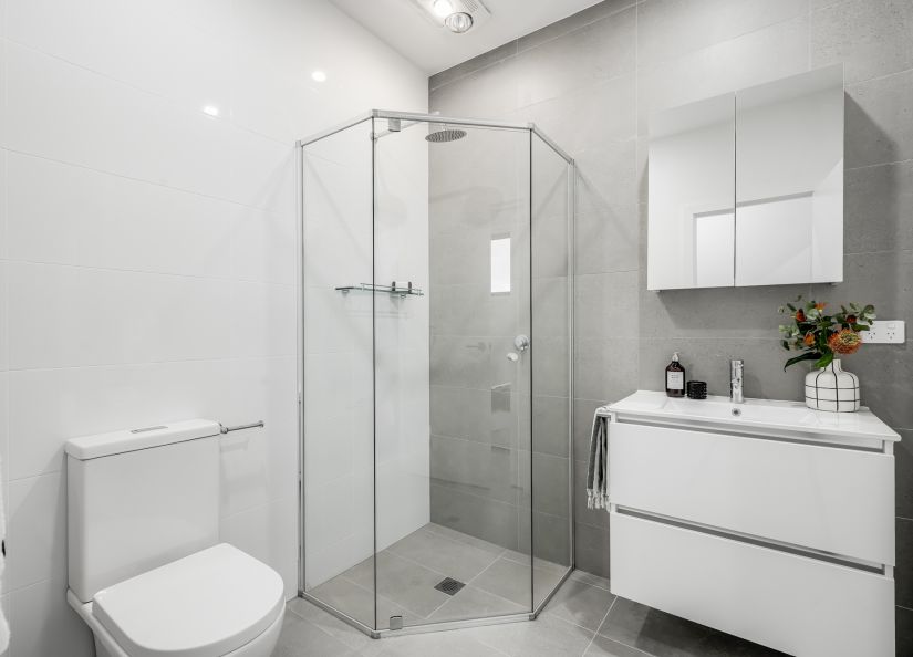 4 215 Sturt Road Seacombe Gardens 9